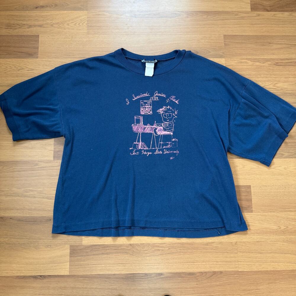 Vintage 1989 "I Survived Junior Block" Fort Hays State University Baggy Shirt OS